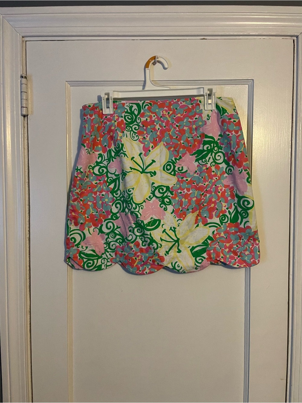 Lilly Pulitzer Callie Ruffle Mini Skirt in the Mariposa Women’s Size 8 - Picture 2 of 6